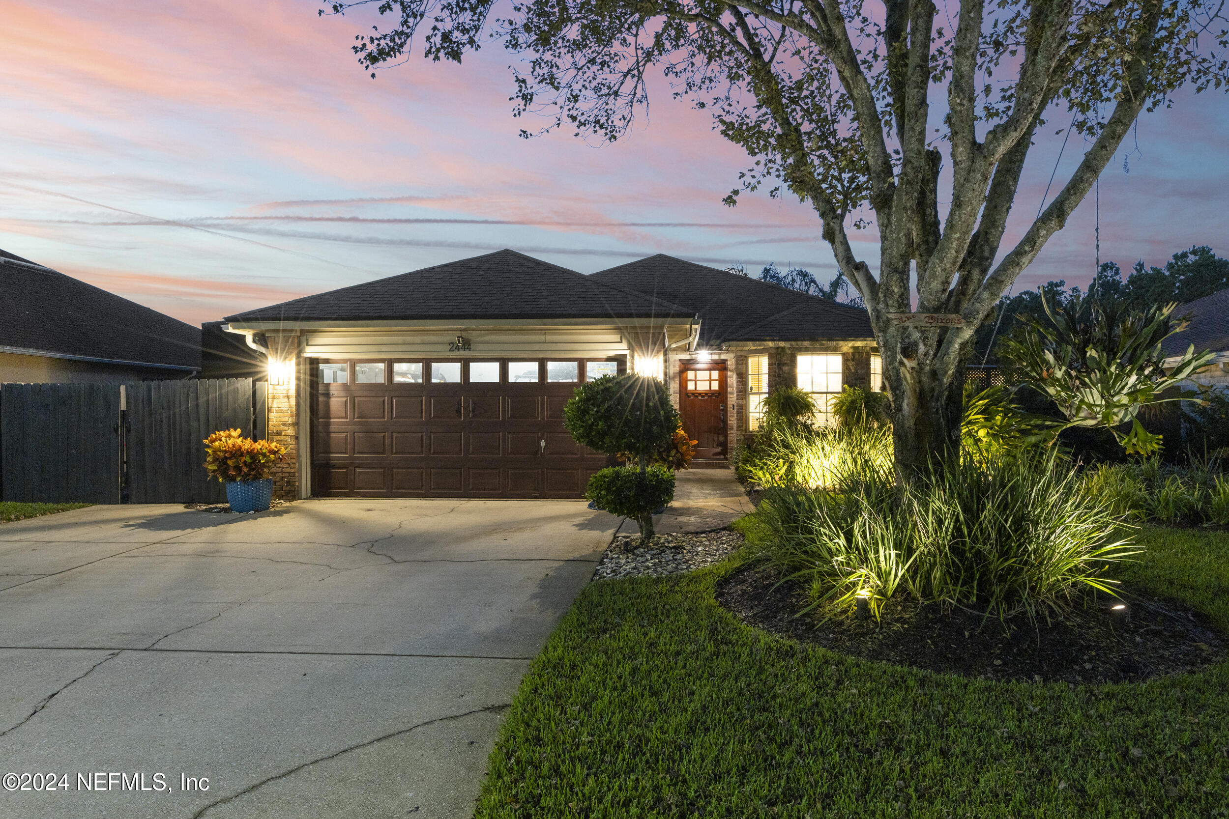 2444 TWIN SPRINGS Drive