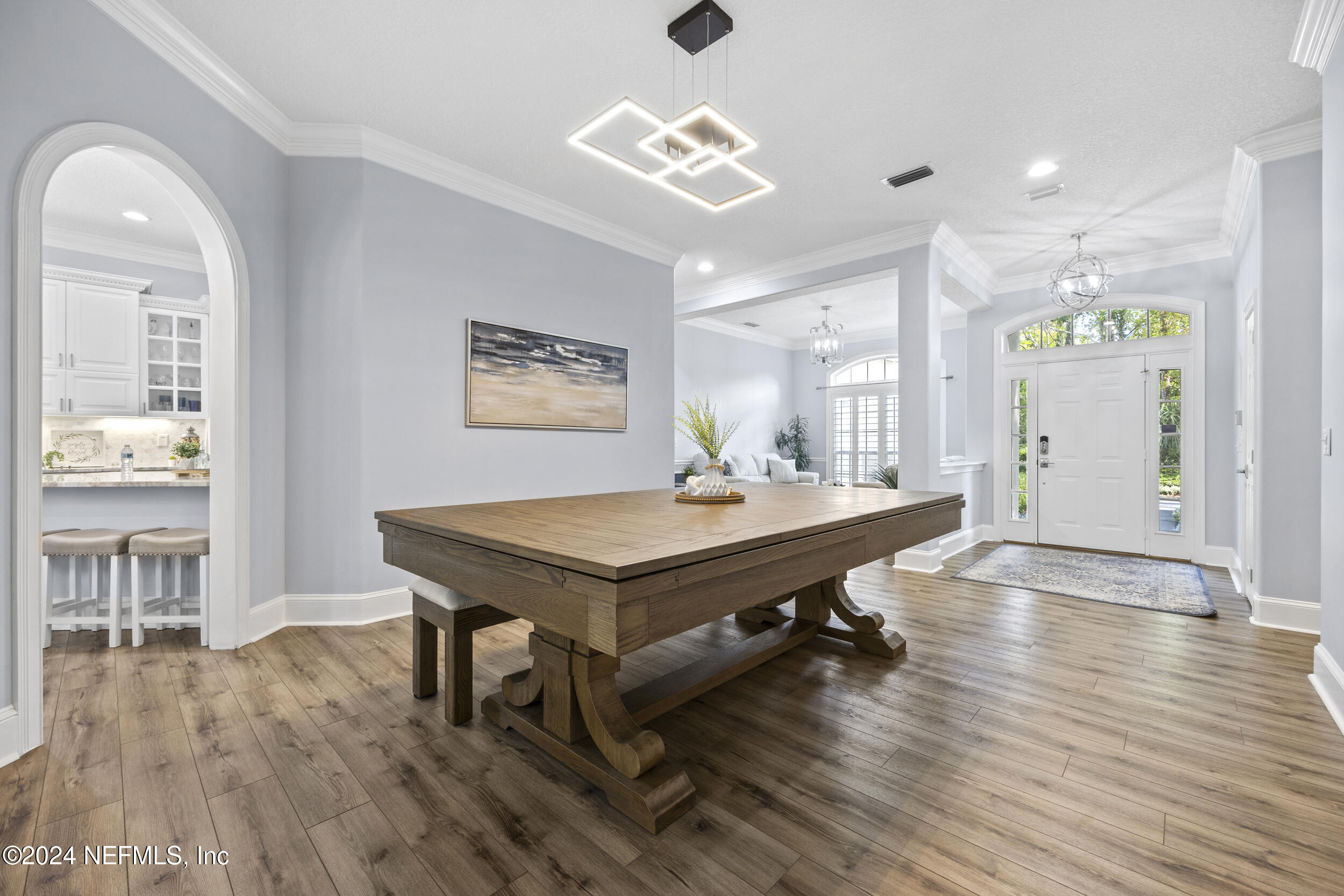 8200 SHADE TREE Court