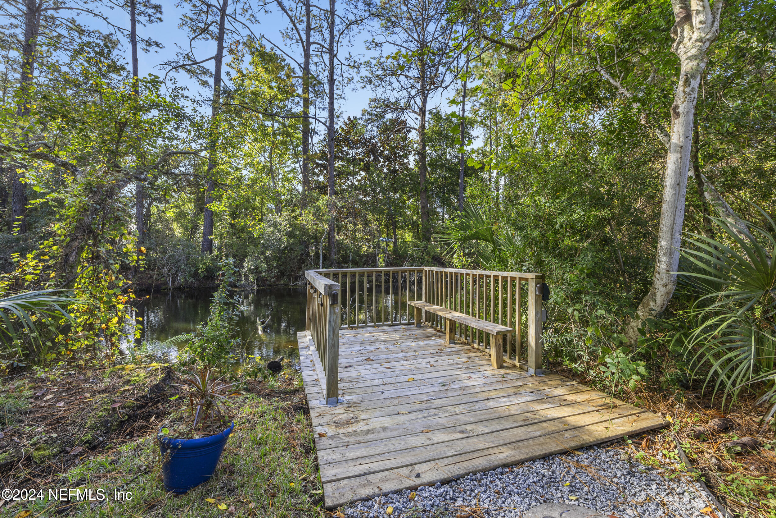 8200 SHADE TREE Court