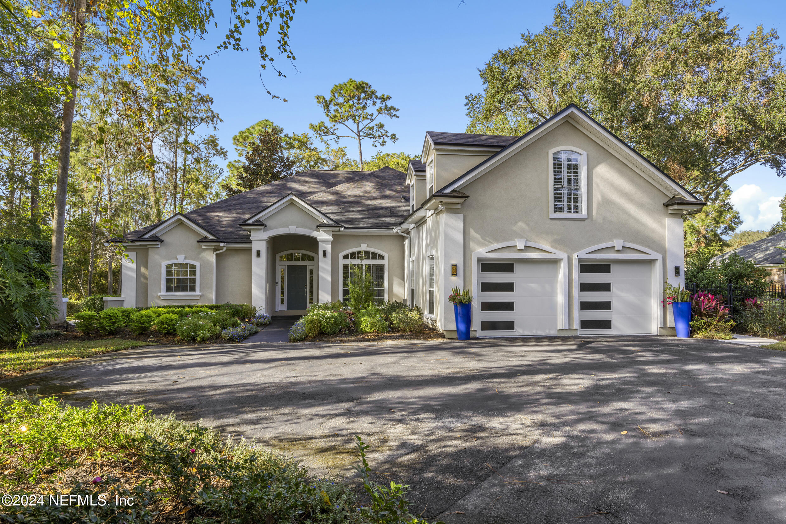 8200 SHADE TREE Court