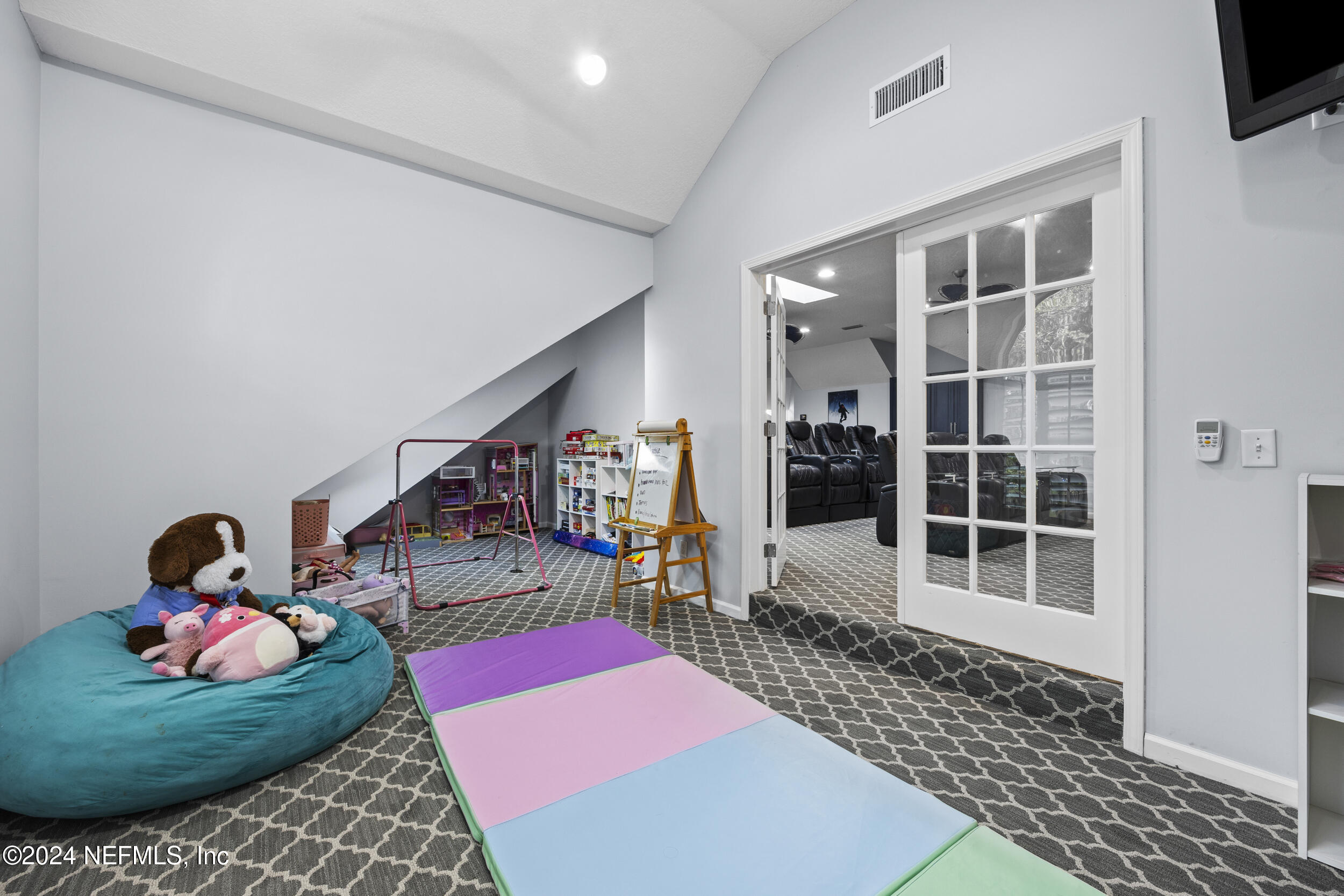 8200 SHADE TREE Court