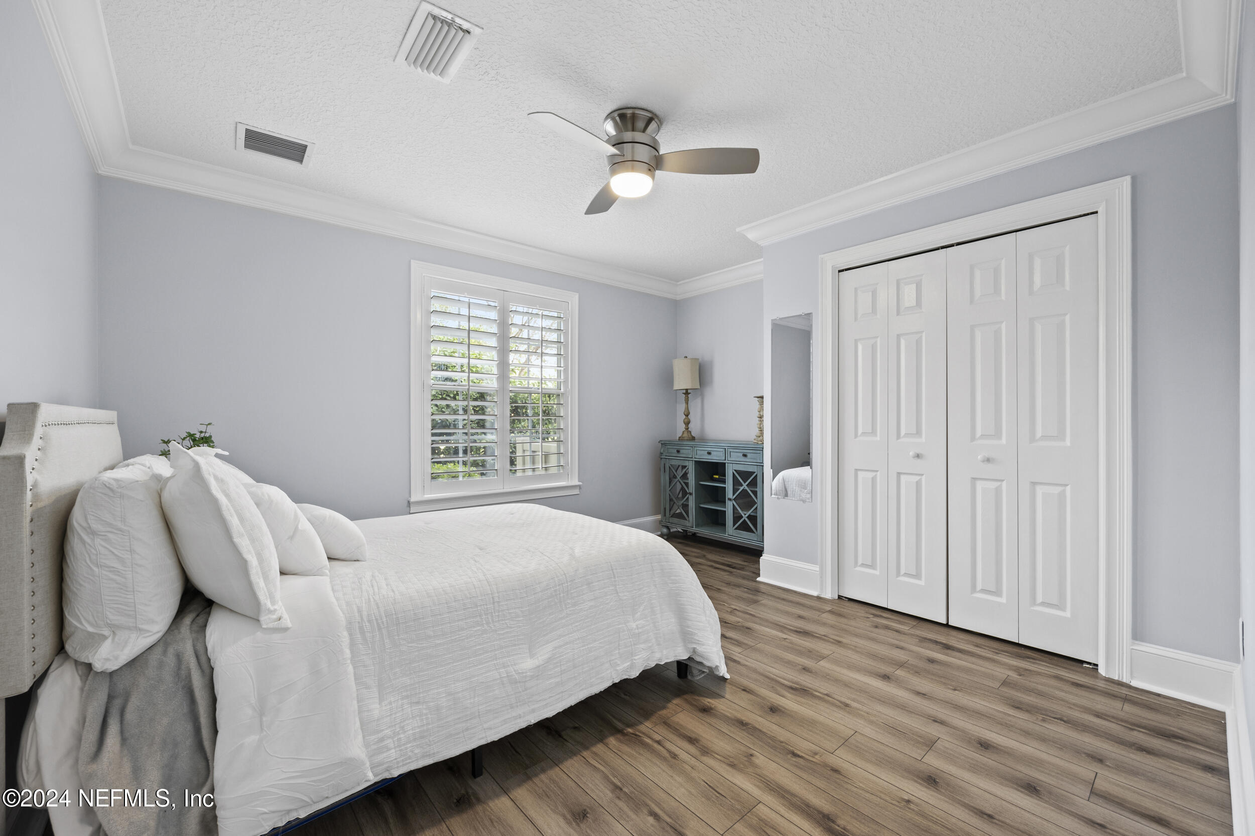 8200 SHADE TREE Court
