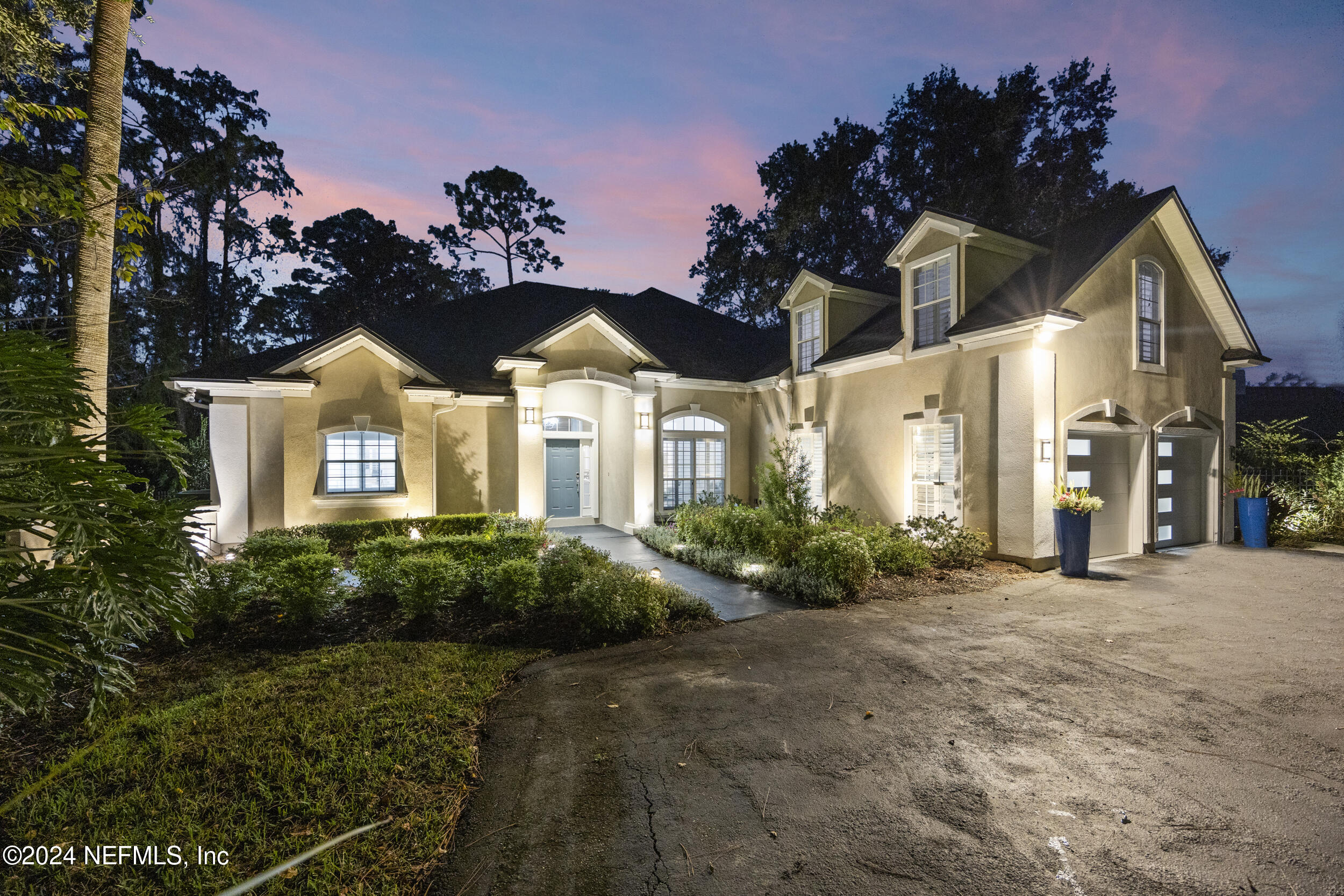 8200 SHADE TREE Court
