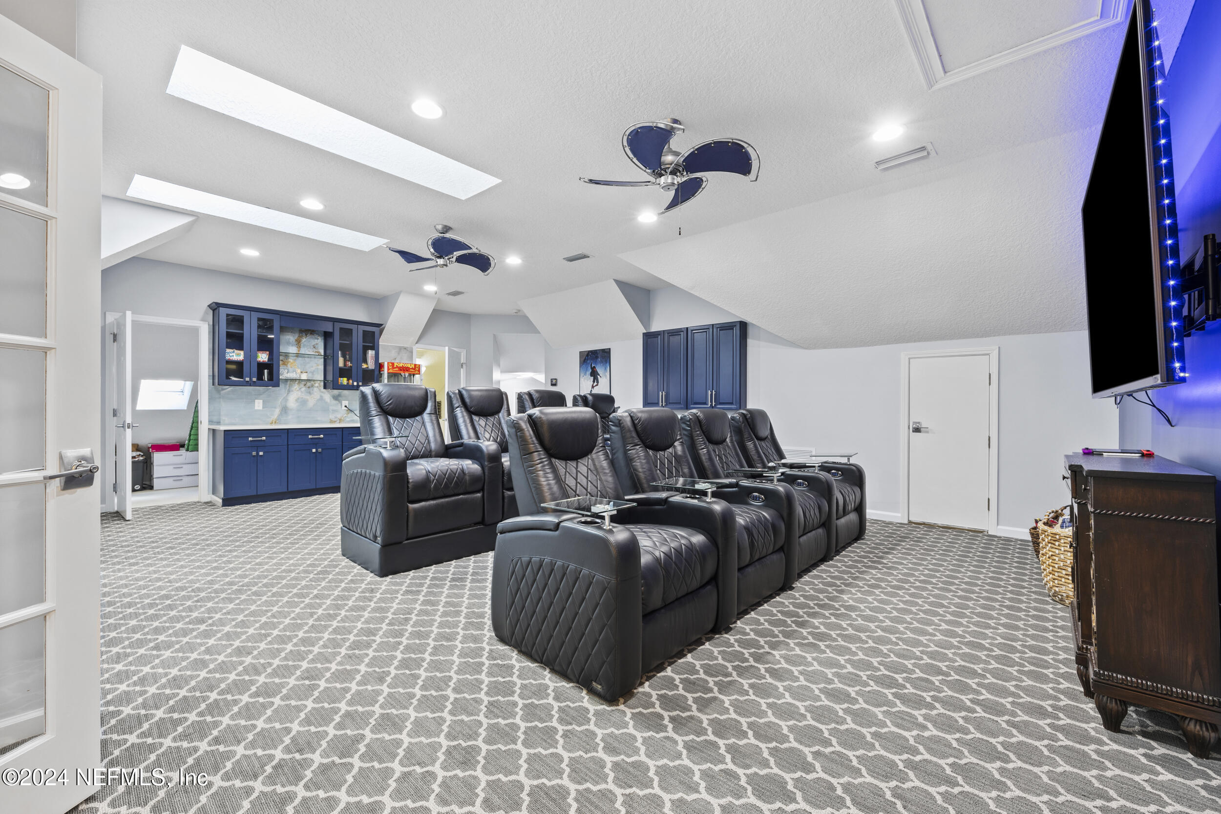 8200 SHADE TREE Court