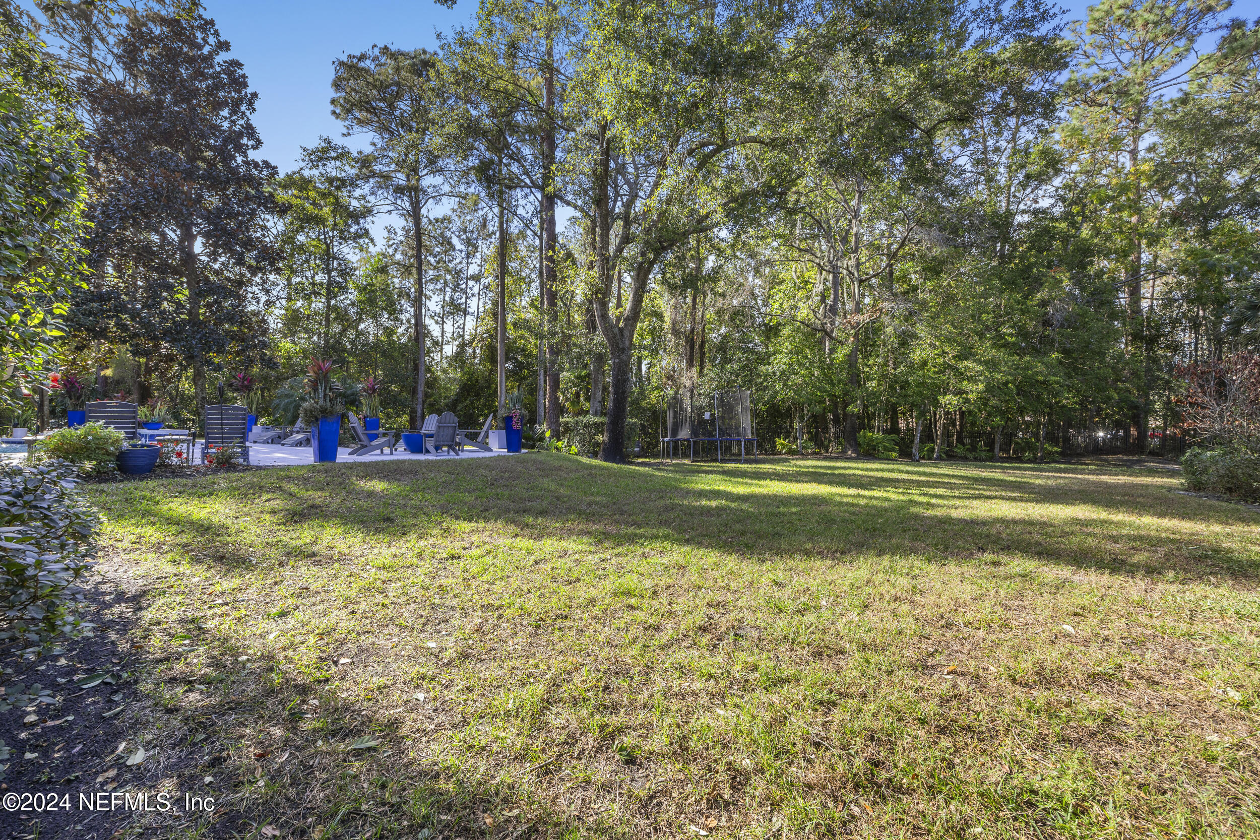 8200 SHADE TREE Court