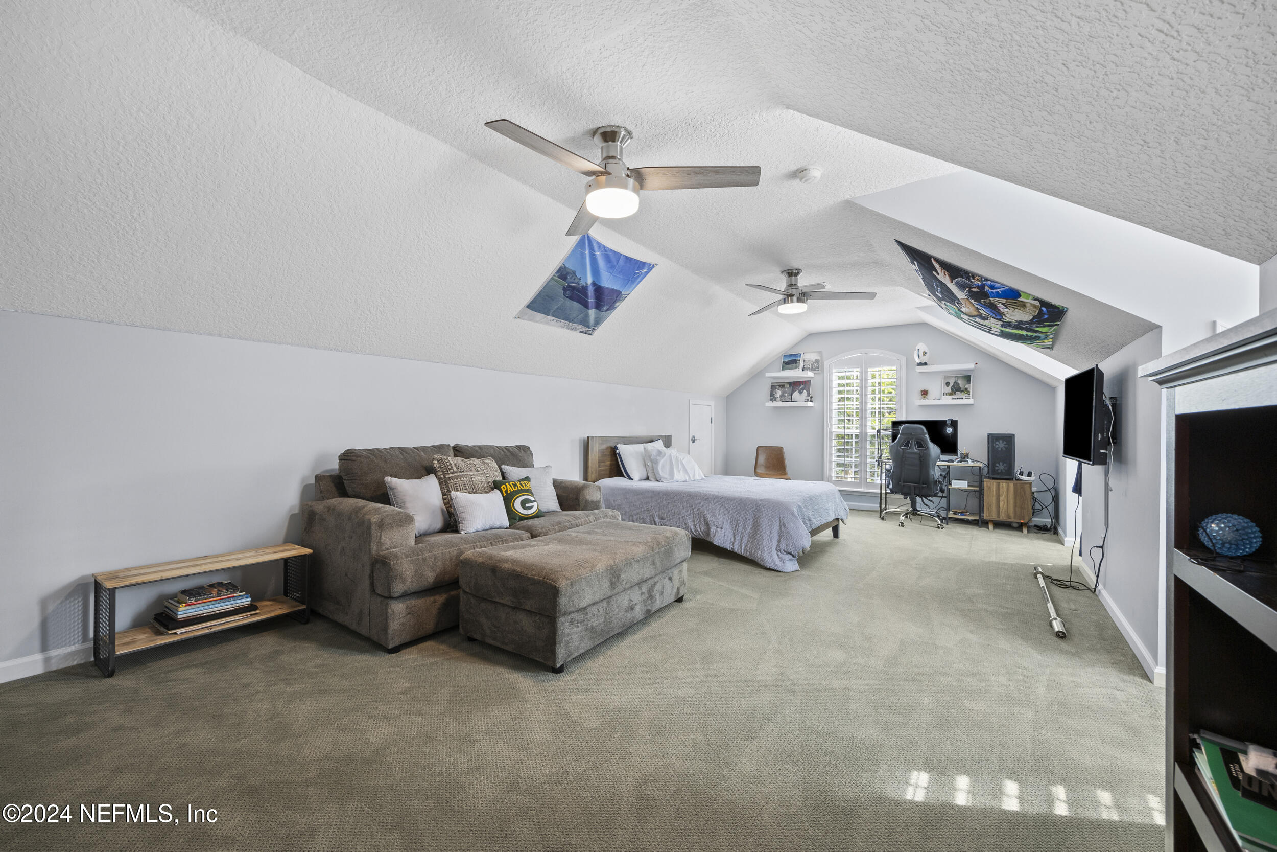 8200 SHADE TREE Court