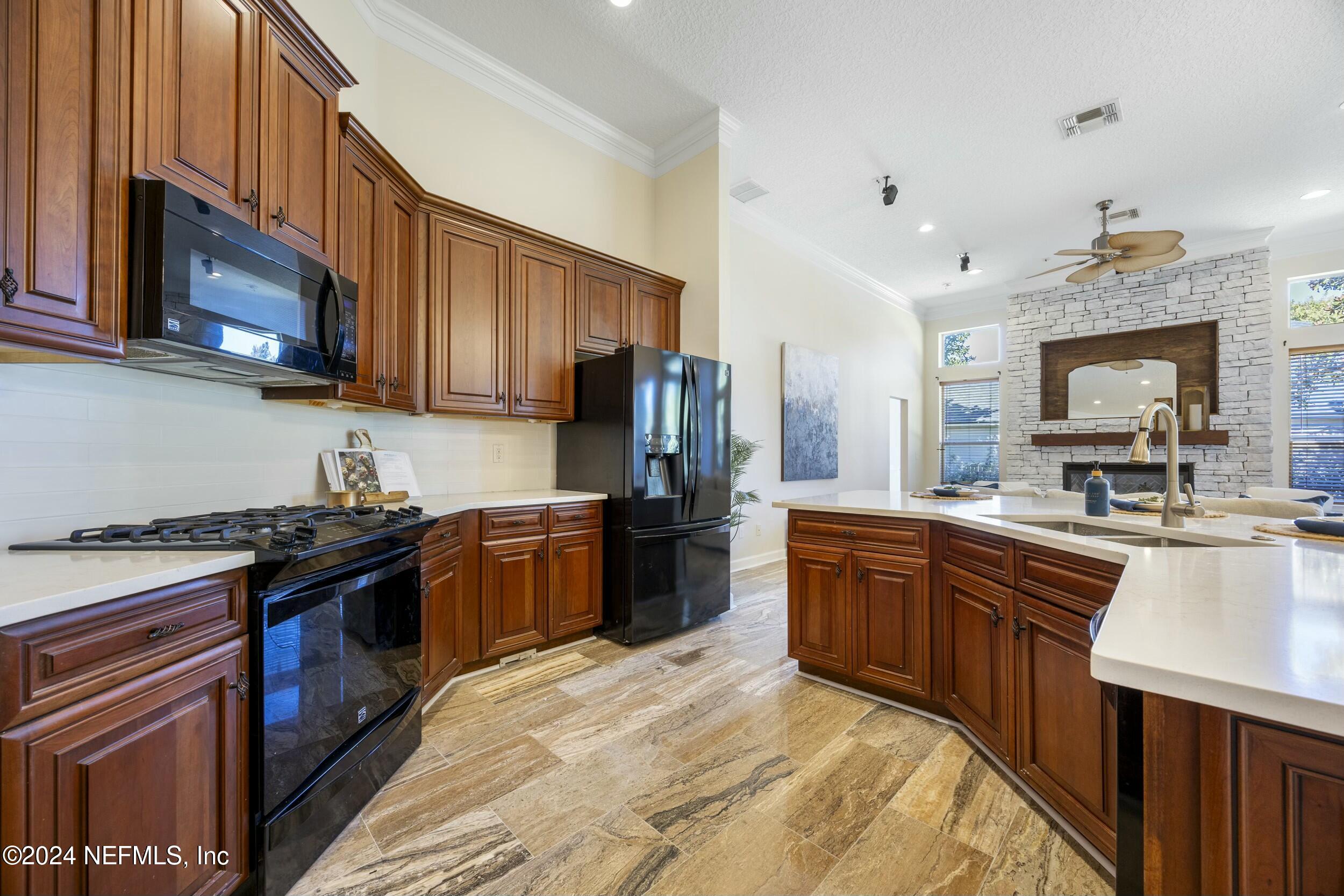 738 CYPRESS CROSSING Trail