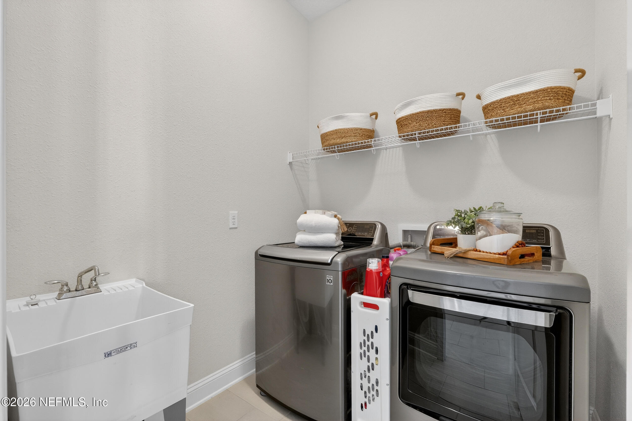 59 VALLEY FALLS Way, St. Johns