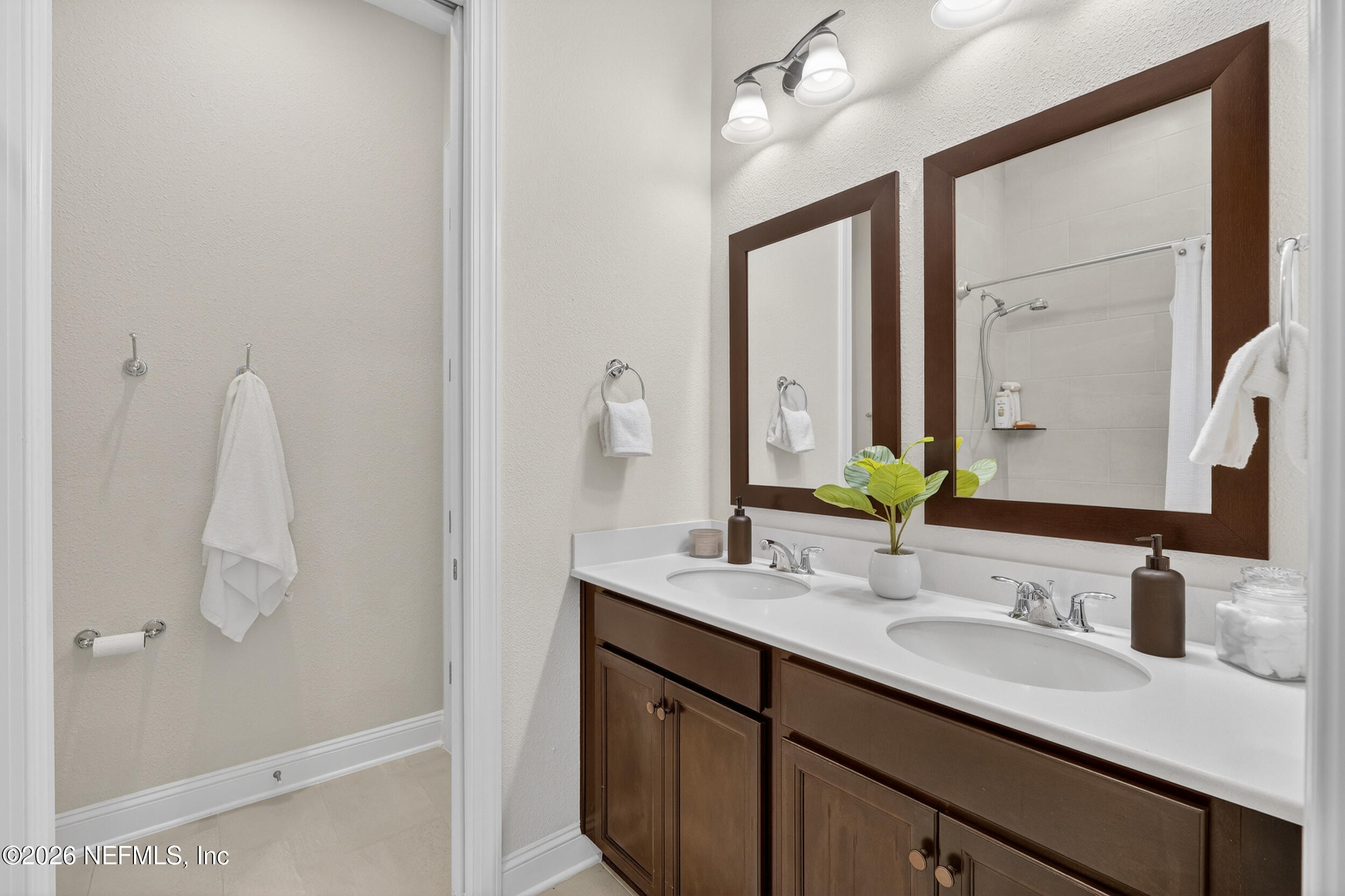 59 VALLEY FALLS Way, St. Johns