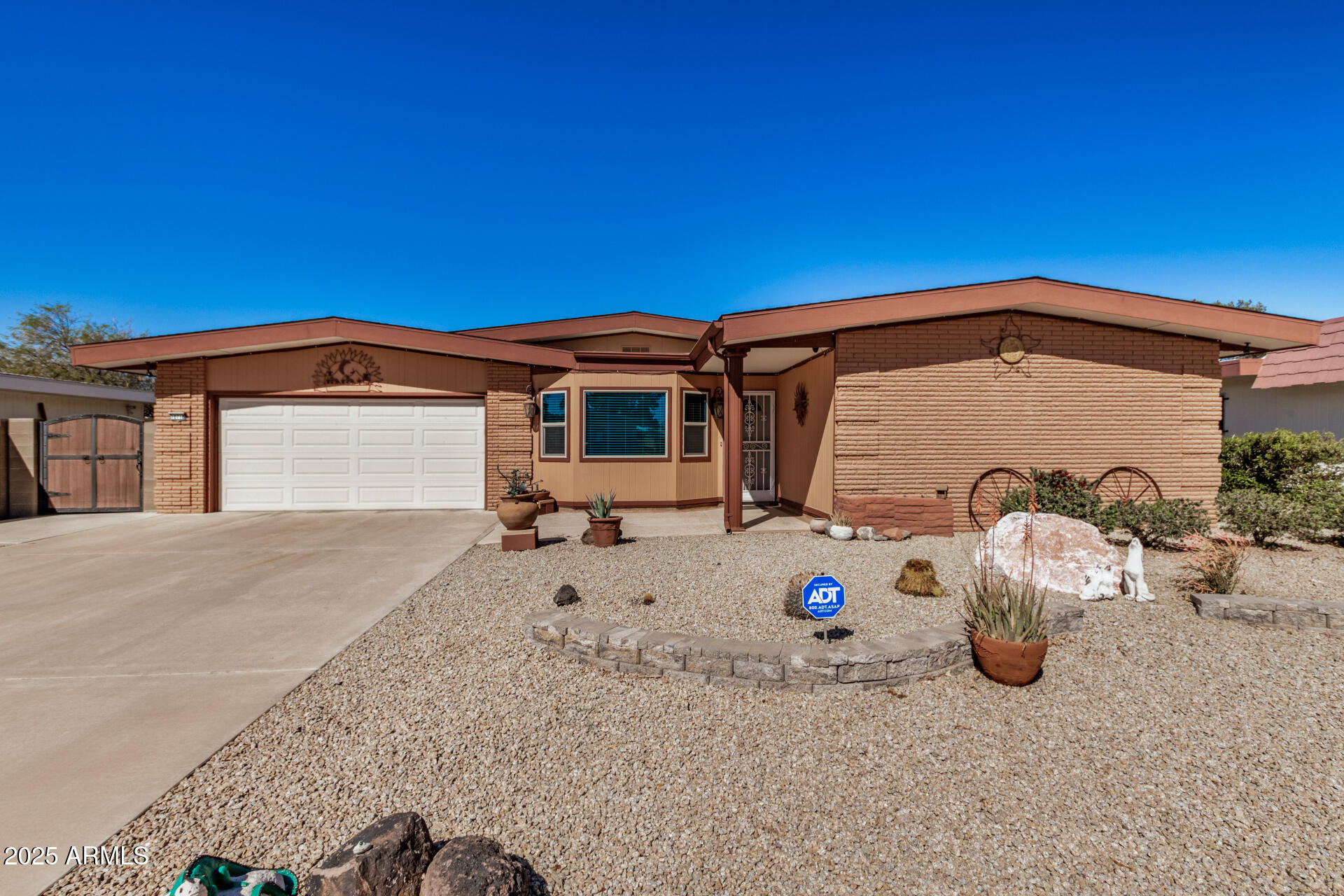 10718 W WELK Drive