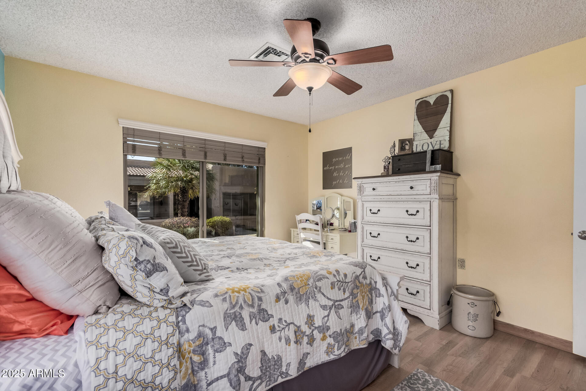 14300 W BELL Road, 117