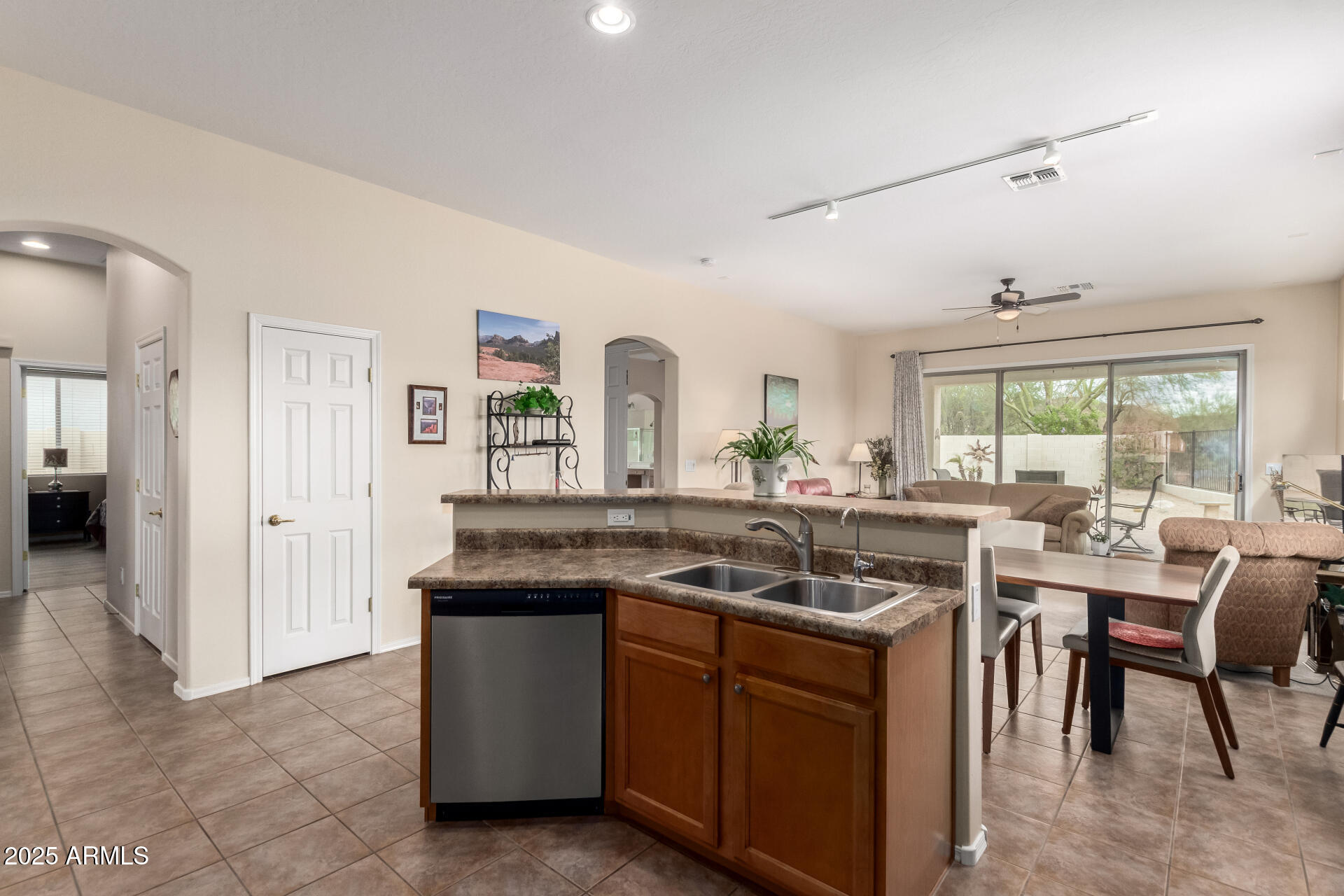 2212 W CALLE DE LAS ESTRELLA Street