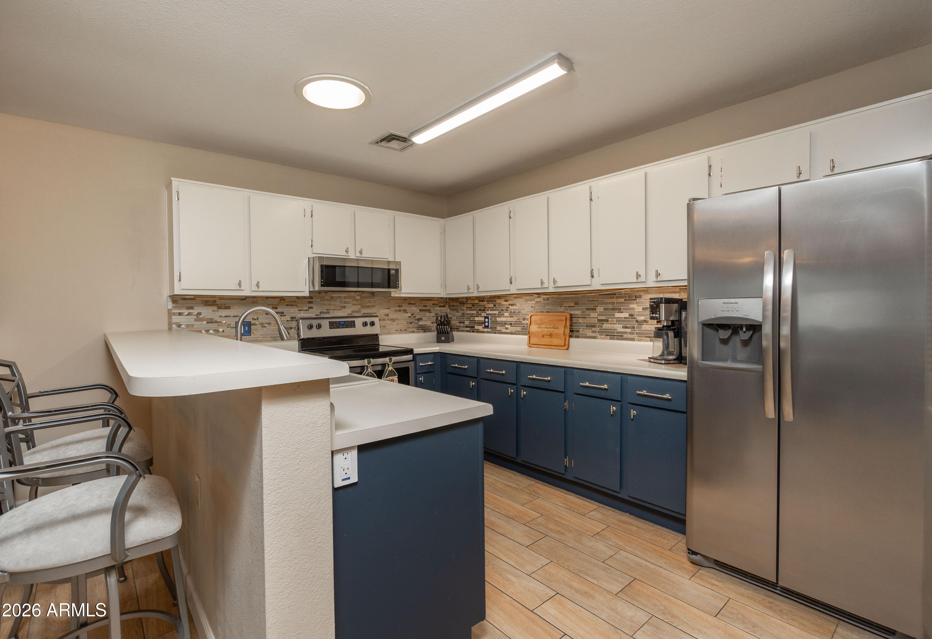 14300 W BELL Road 115