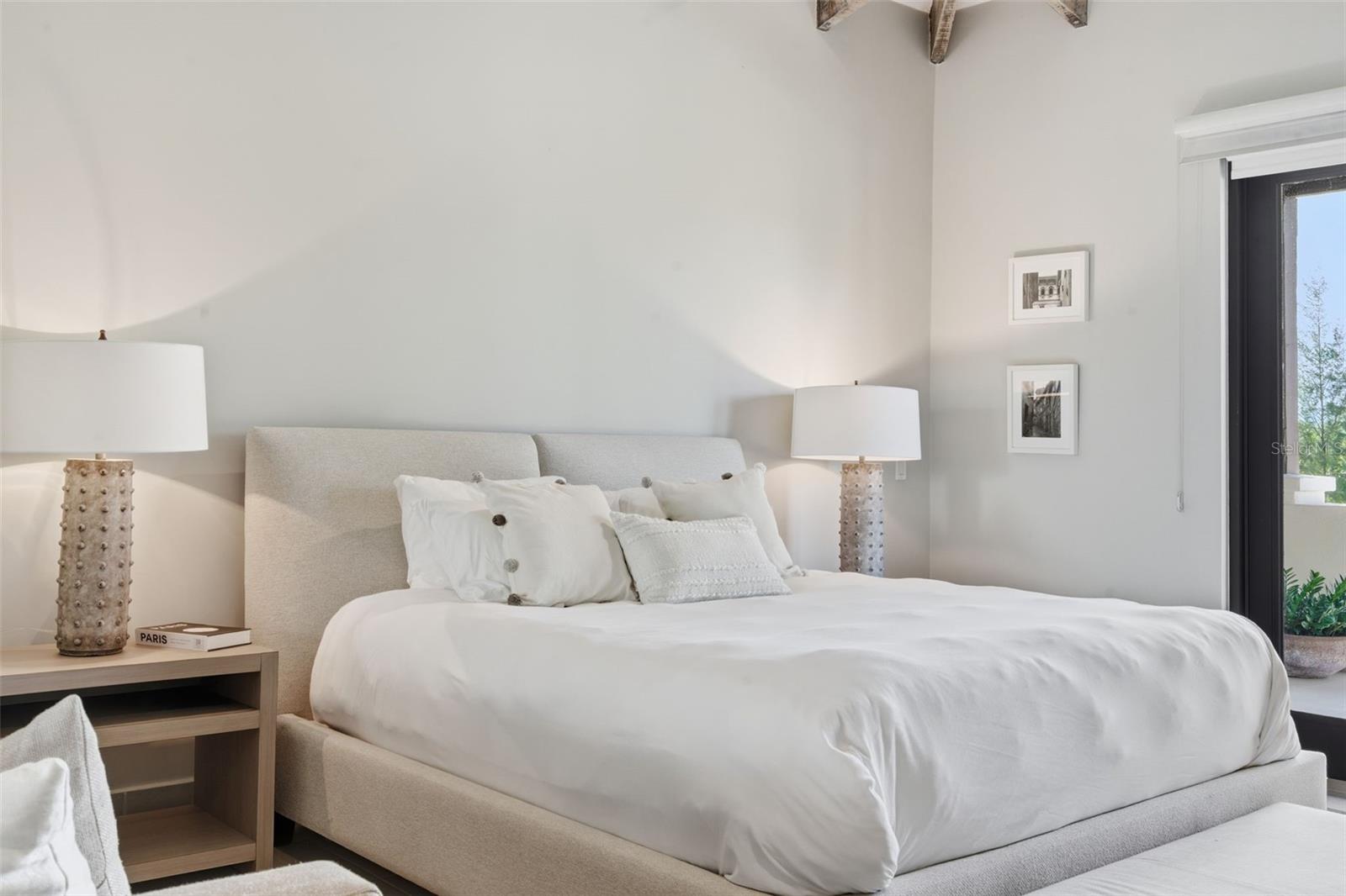 Building 8 LAS VERANDAS BAHIA BEACH #8371