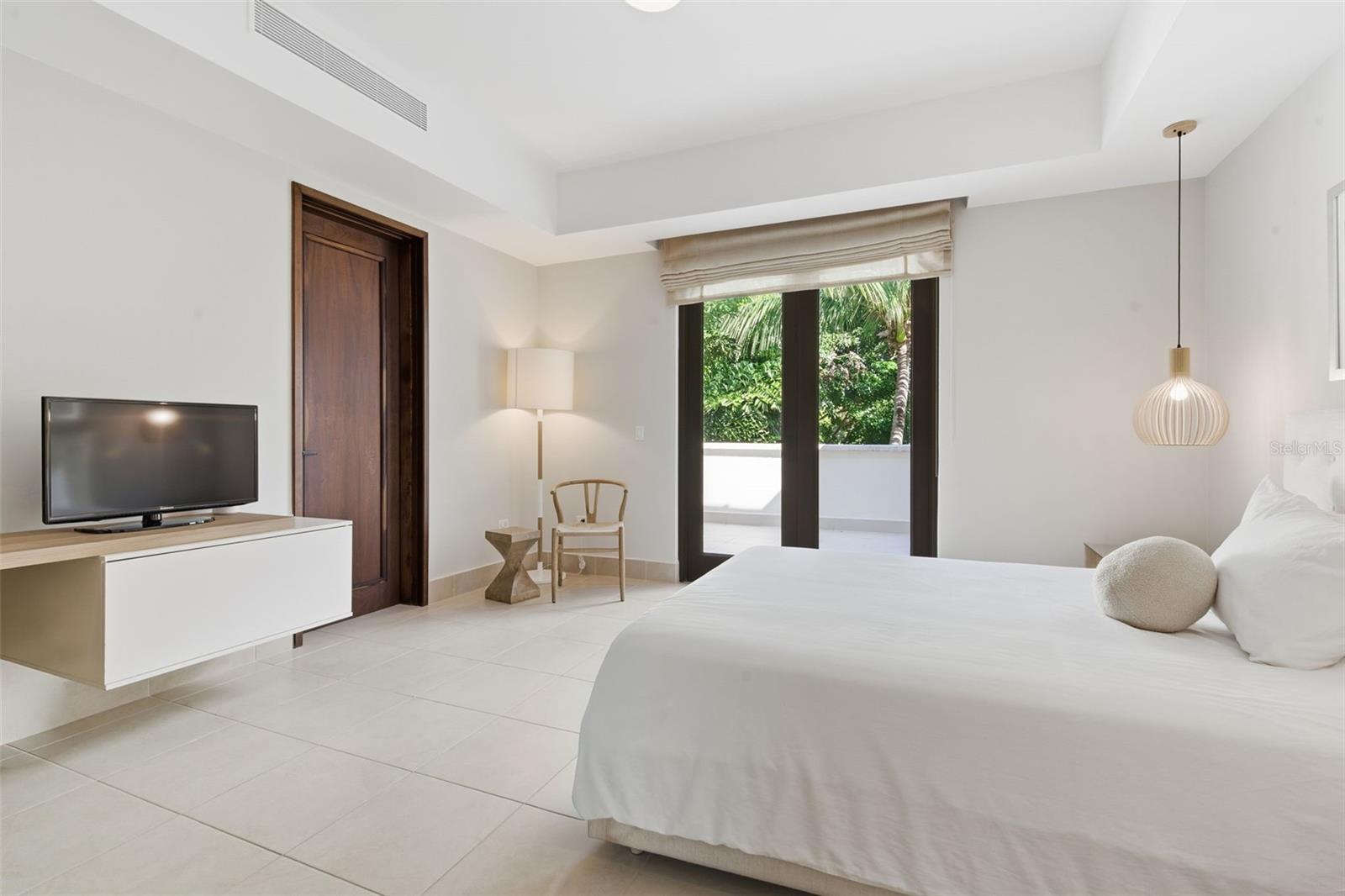 Building 8 LAS VERANDAS BAHIA BEACH #8371