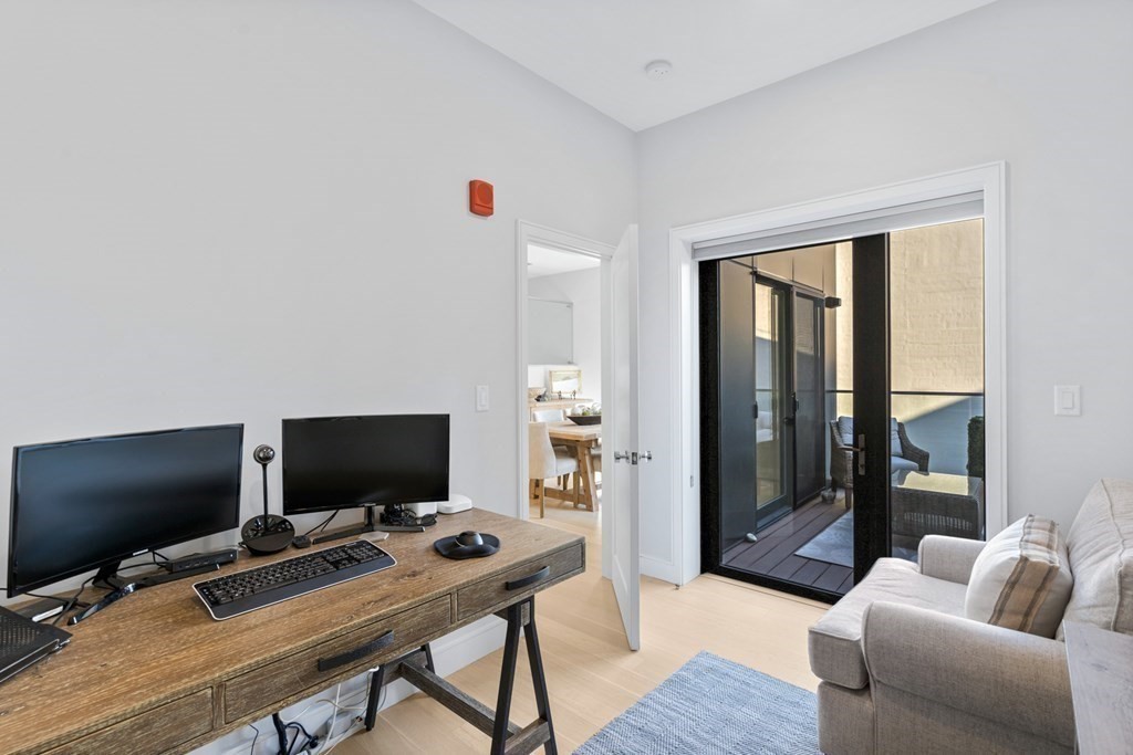 355 Congress St. Unit: PH1