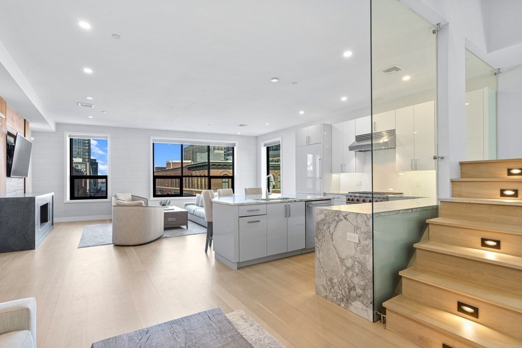 355 Congress St. Unit: PH1