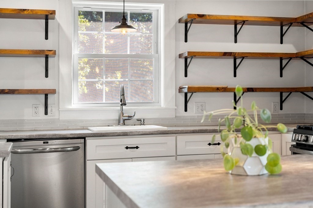 48 Phillips Court # 48