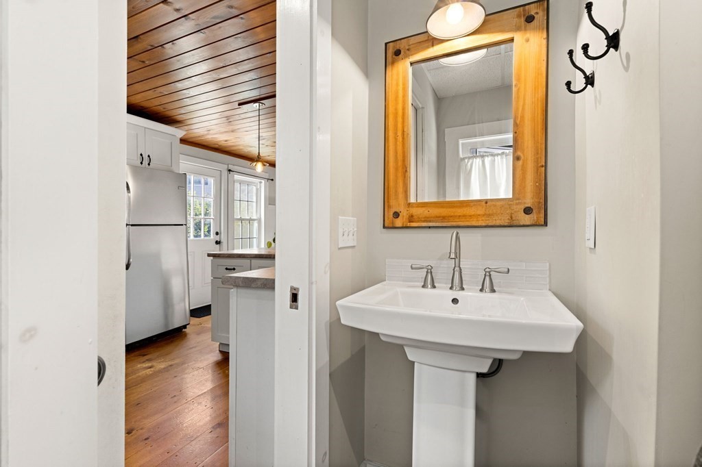 48 Phillips Court # 48