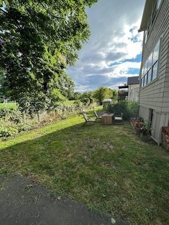 102-104 Varnum St # 1