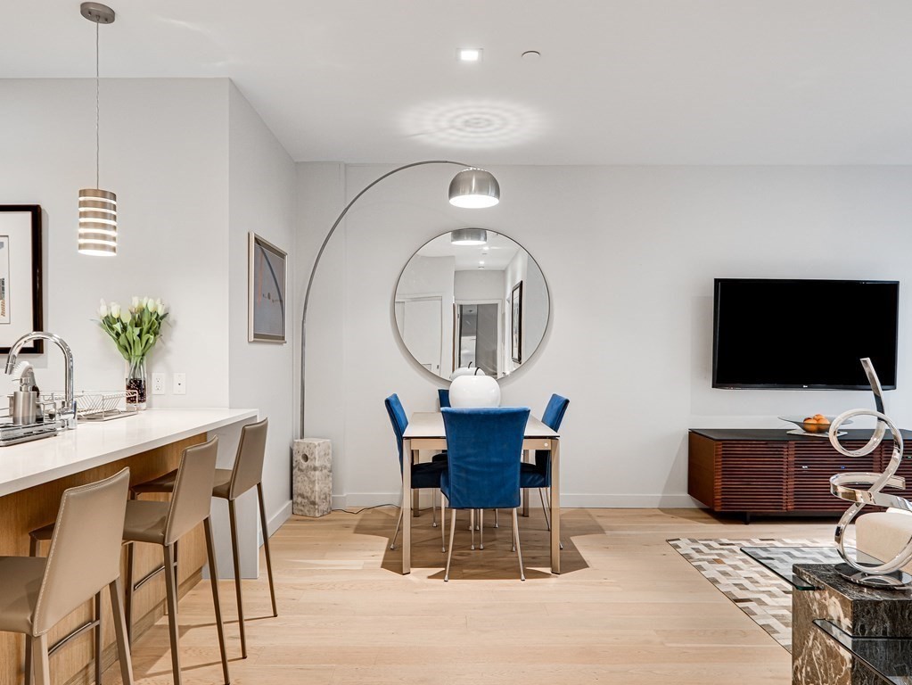 375 Canal Street # 601