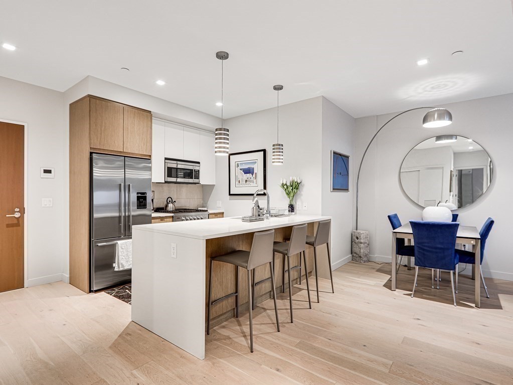 375 Canal Street # 601