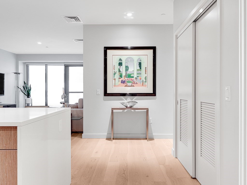 375 Canal Street # 601