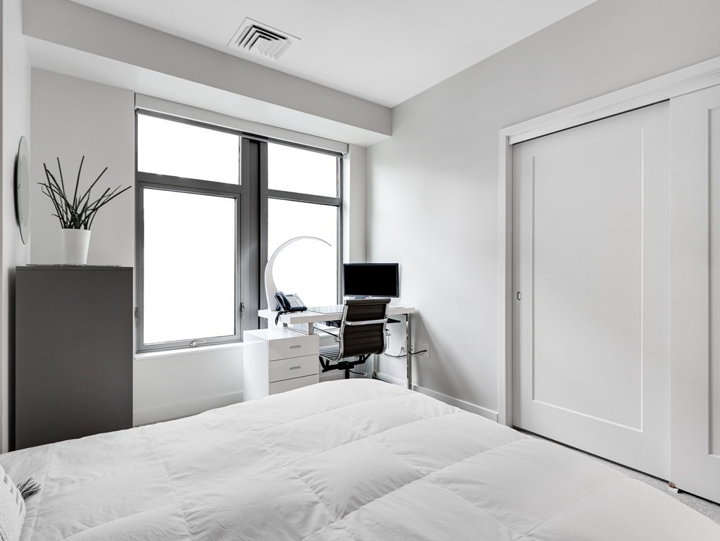 375 Canal Street # 601