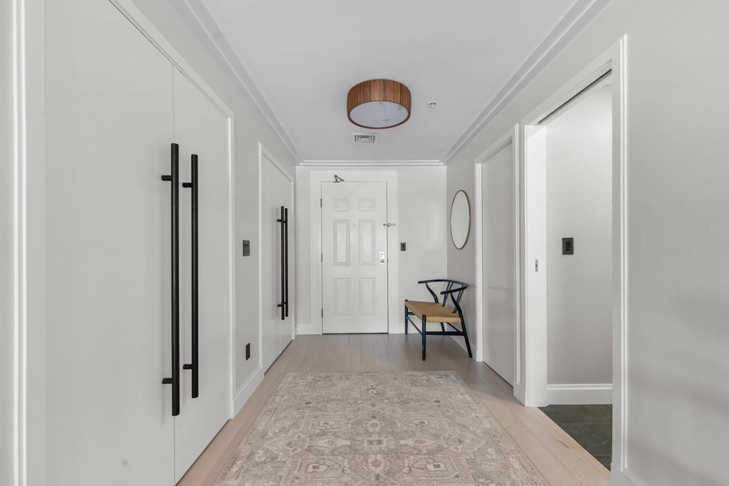 197 Eighth Street Unit: PH12