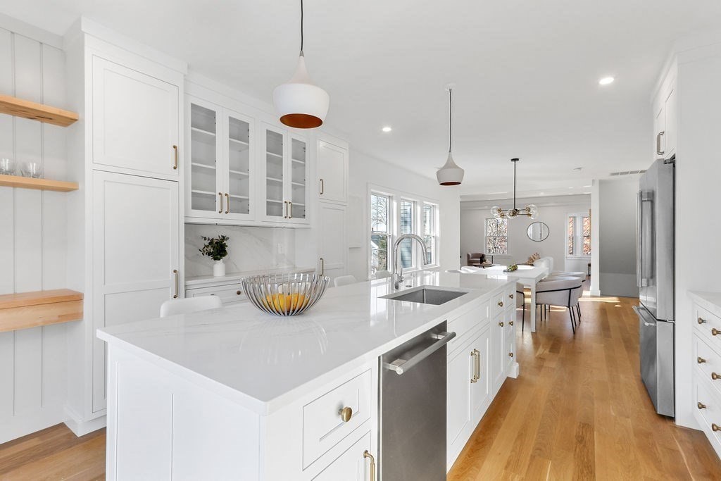 63 Putnam Street # 2