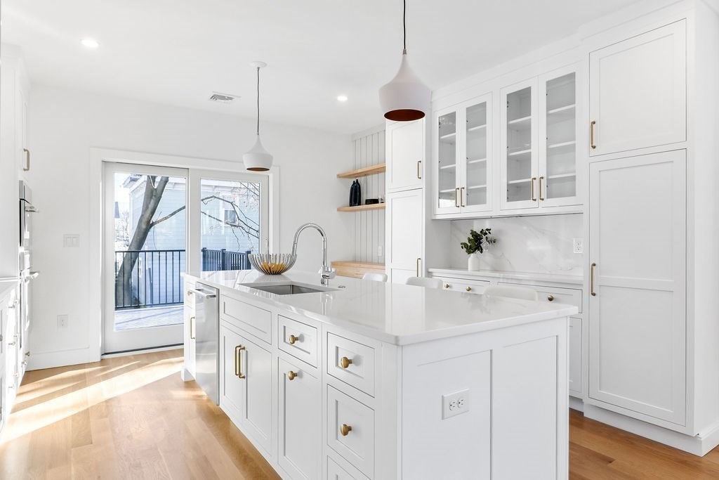 63 Putnam Street # 2