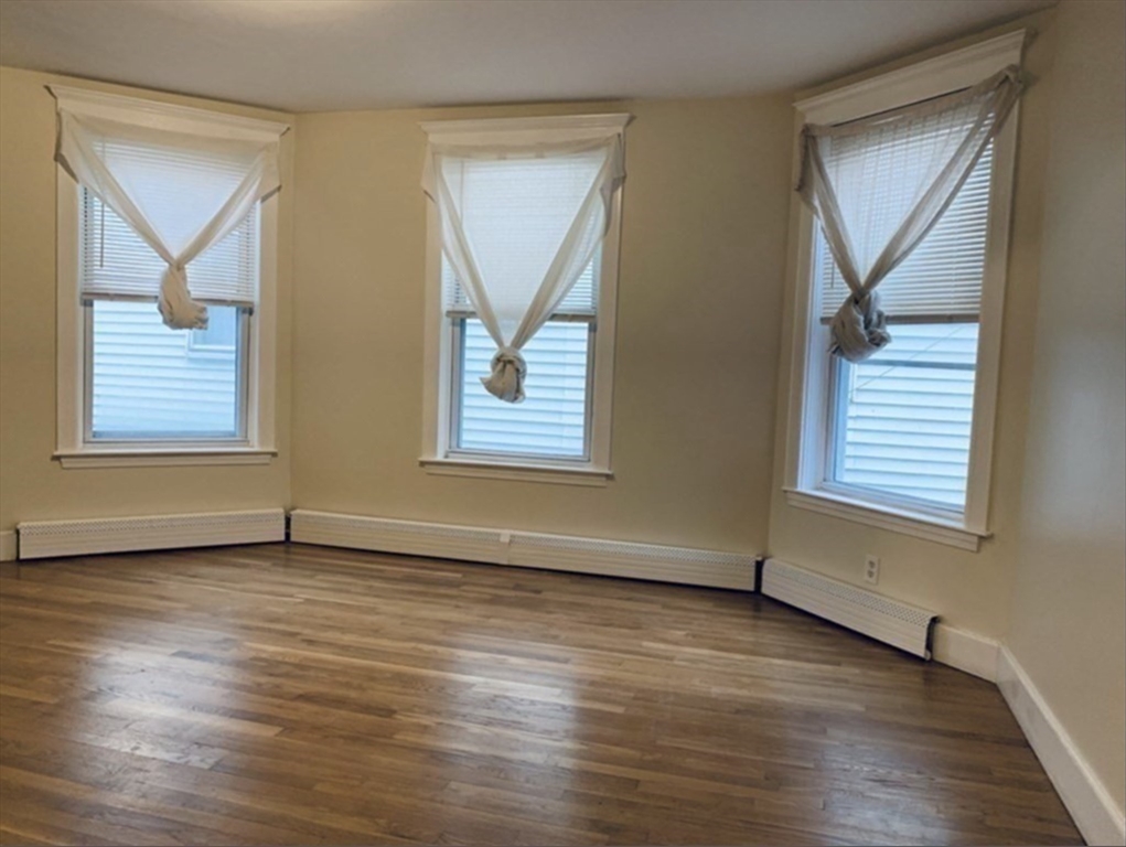 234 Pearl Street Apt 1