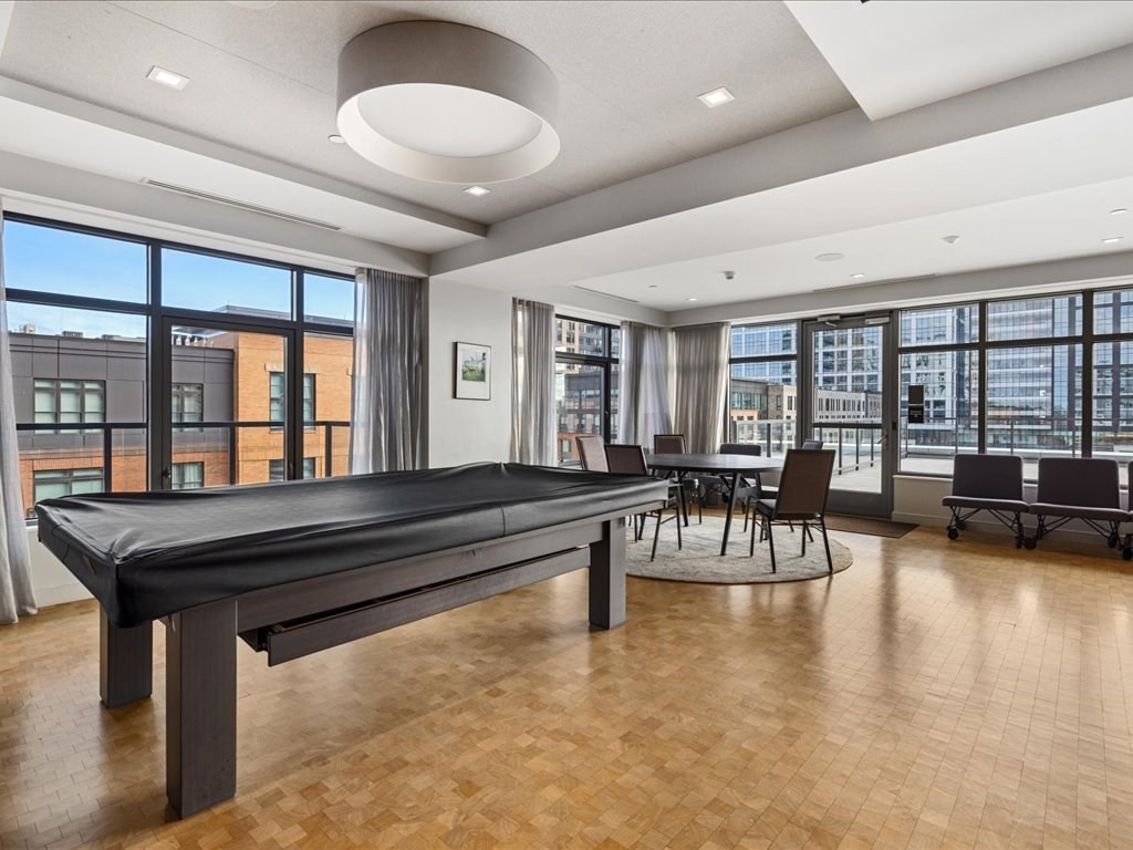 375 Canal Street # 911