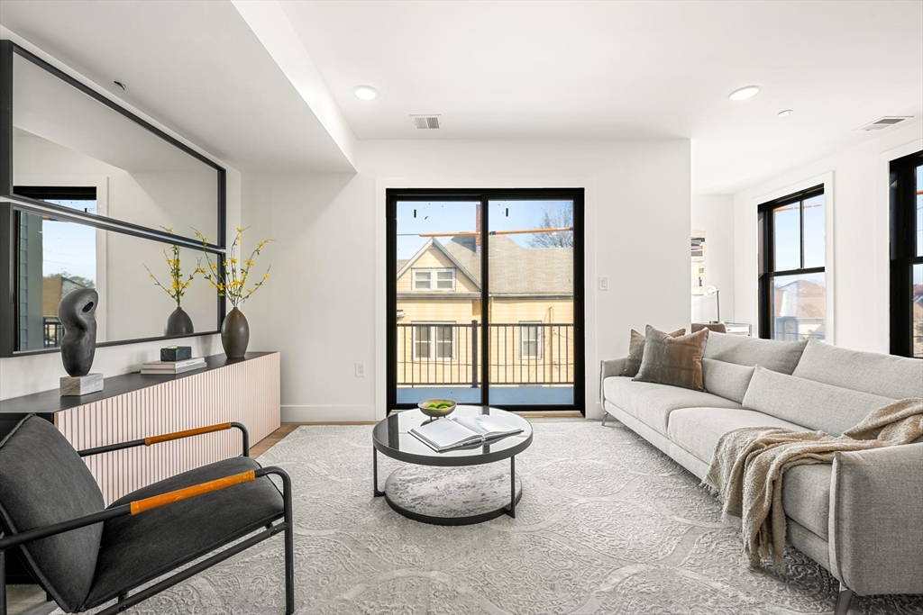 173 Magnolia Street # 2