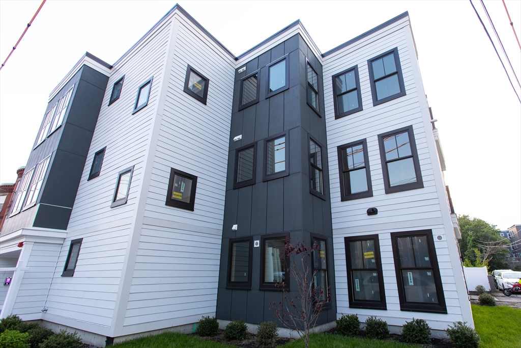 173 Magnolia Street # 2