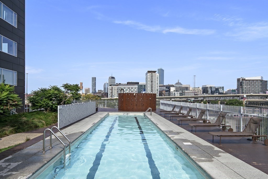 9 West Broadway # 210