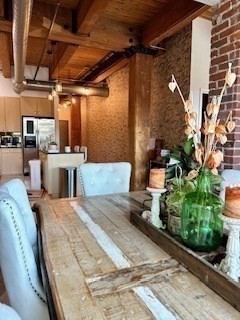 9 West Broadway # 210