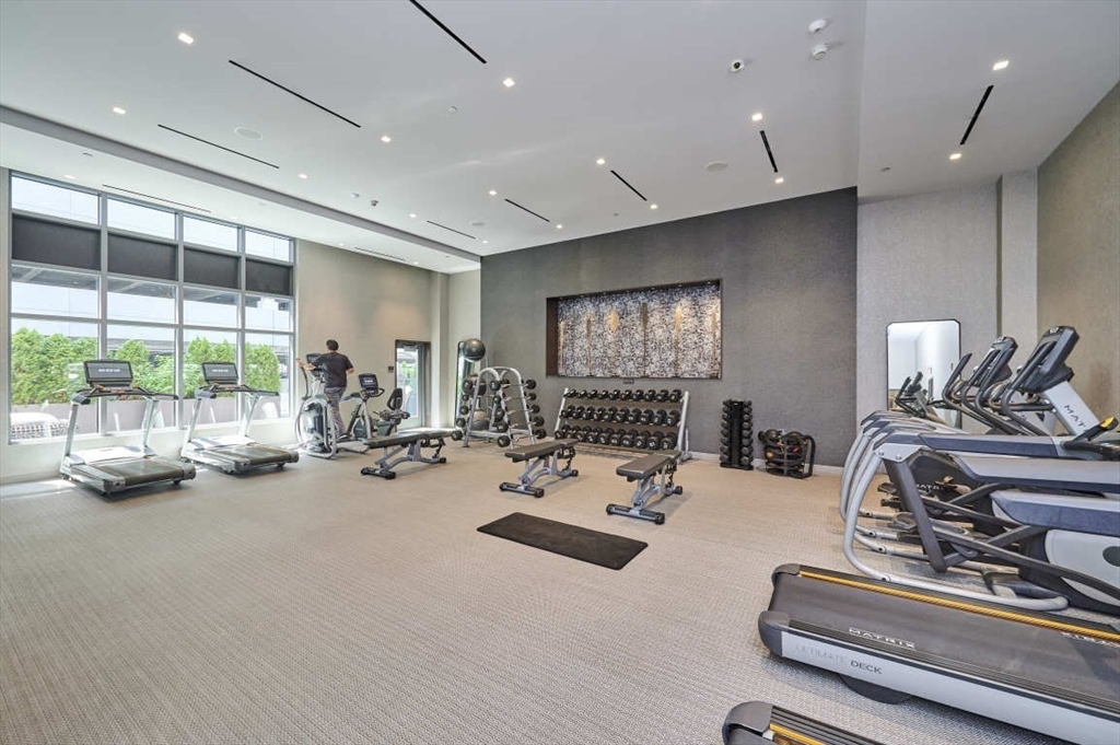 375 Canal Street Unit: PH204