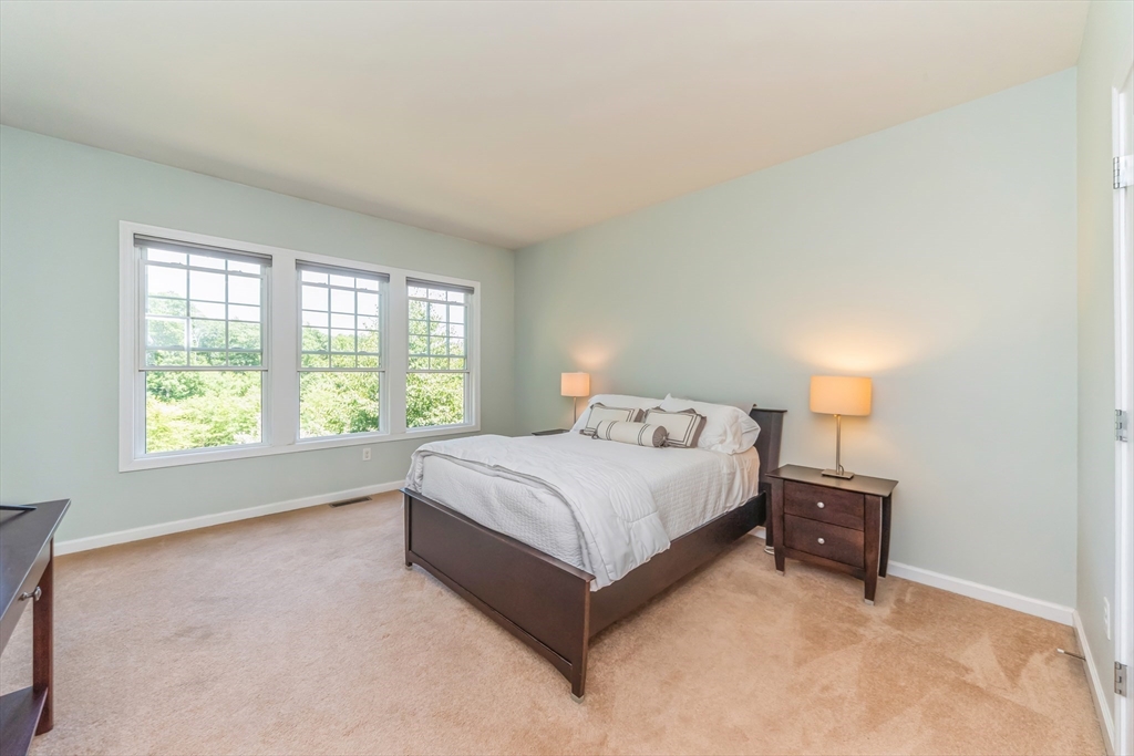 233 Sandtrap Ct # 88