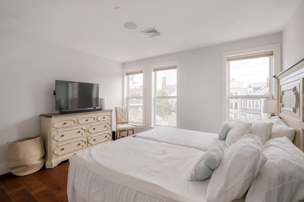 480 West Broadway # 304