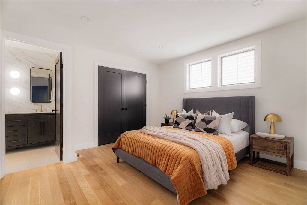 272 East Eagle St # 1