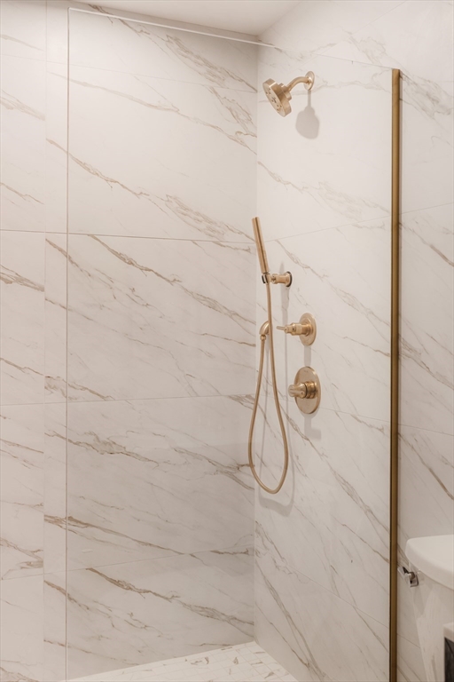 272 East Eagle St # 1