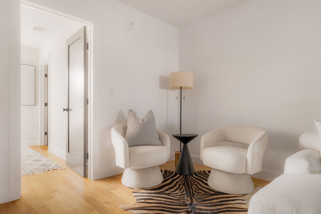 272 East Eagle St # 2