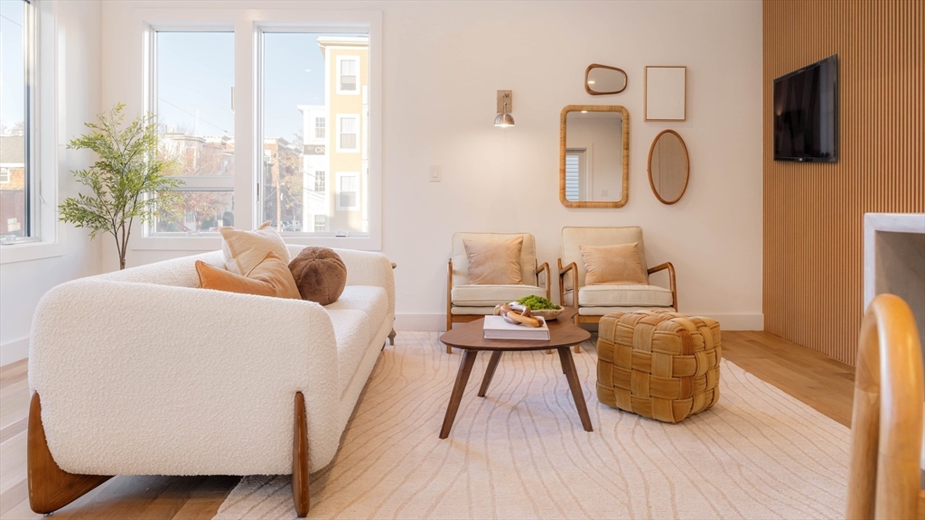 286 Broadway # 2