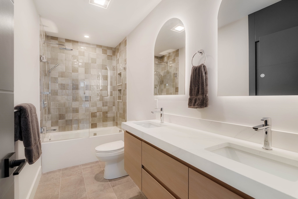 286 Broadway # 2