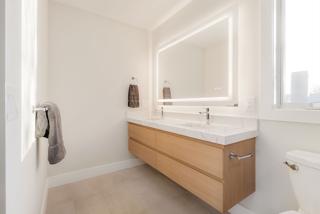 286 Broadway # 2