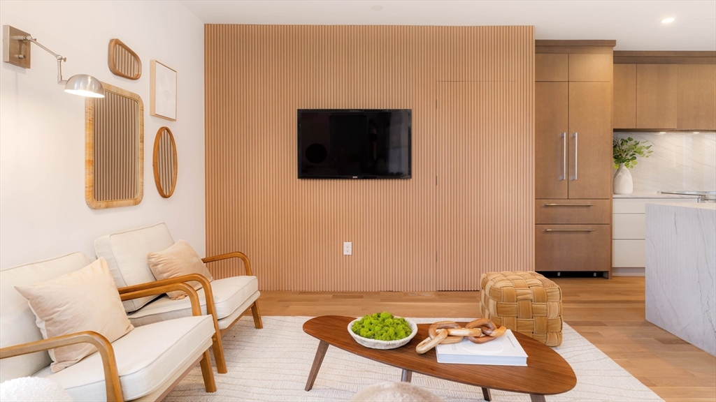 286 Broadway # 2