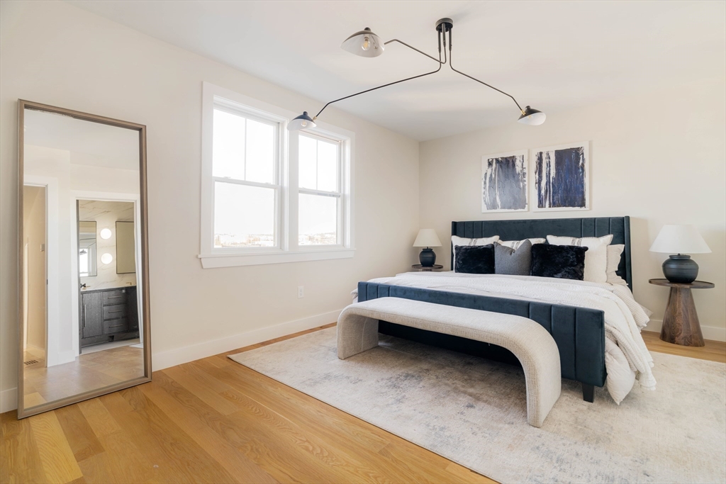 272 East Eagle St # 5