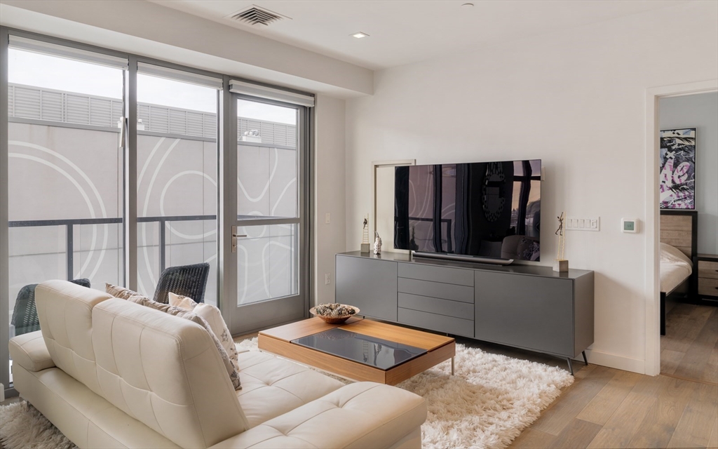 375 Canal Street # 614A