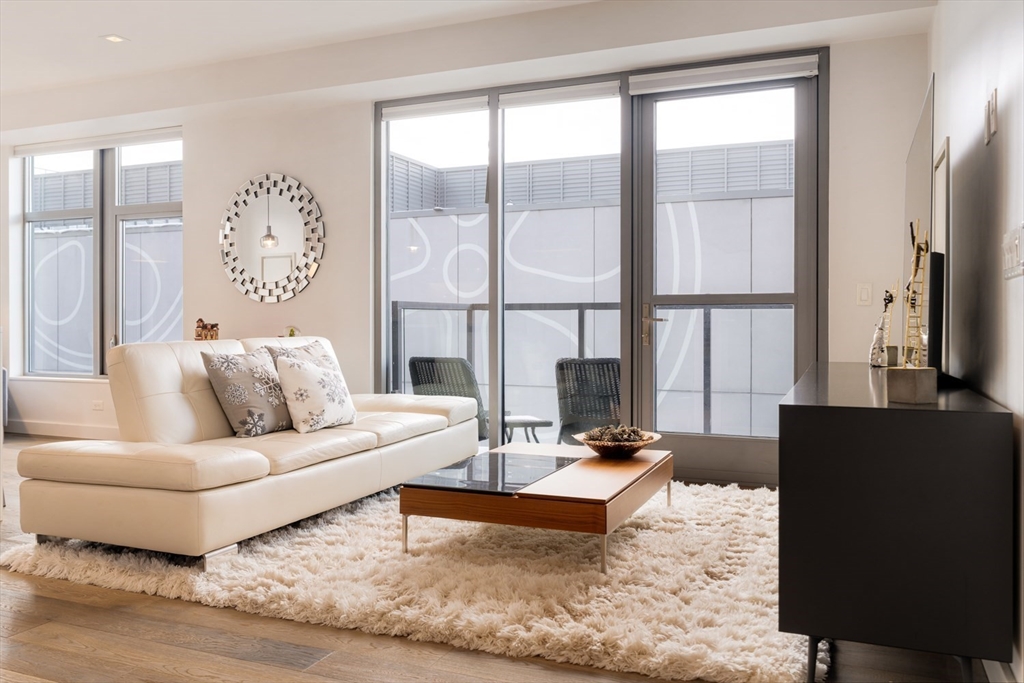 375 Canal Street # 614A